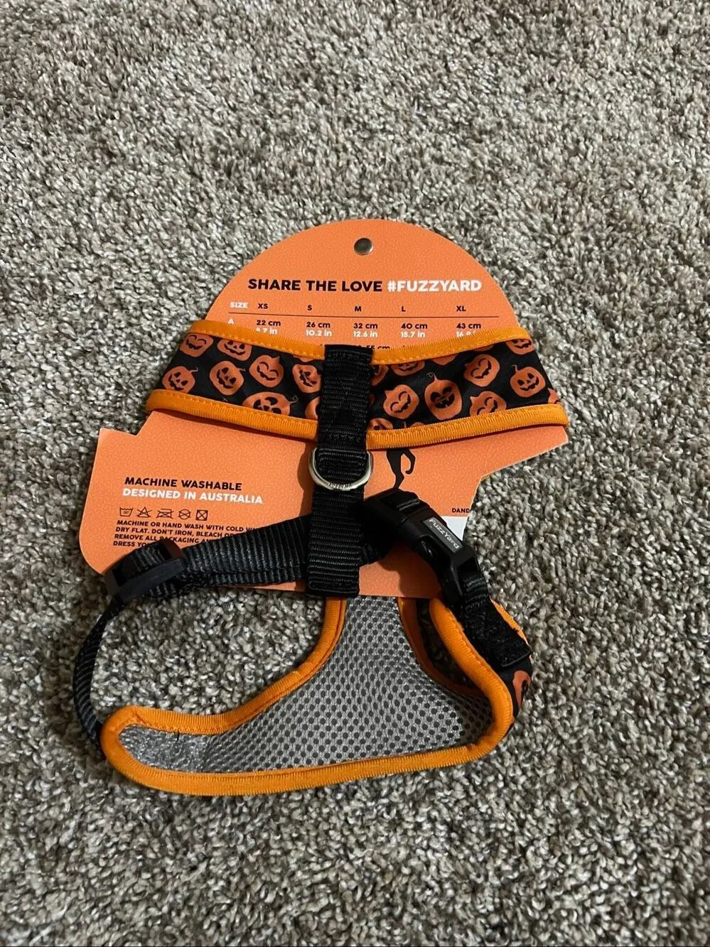 Fuzzyard Halloween Themed Pumpkin Dog Harness Size Medium New